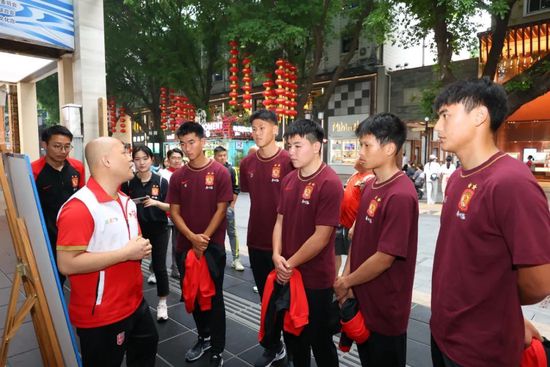 久久婷婷国产综合一区二区