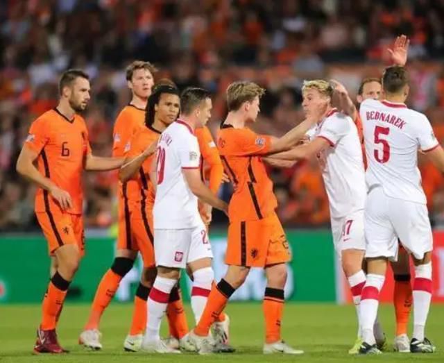 欧美做受高潮电影公交车上