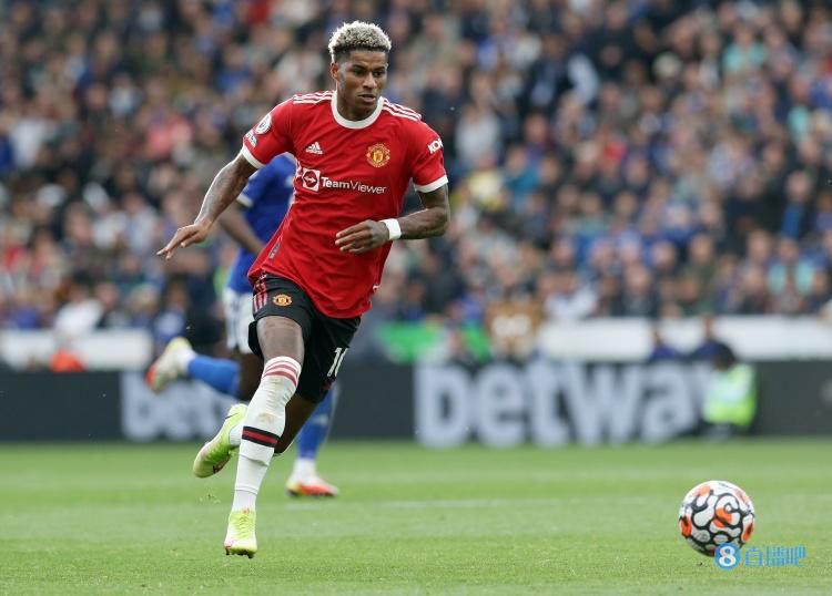 每天裸体跪着被主人调教